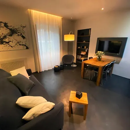 Luxury Design Apartment Carlo Maggi Milan Exterior photo